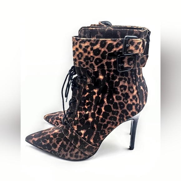 Guess Bossi Pointed Boots - Picture 2 of 8